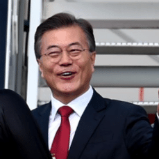 Moon Jae-in Making Friends By Promising To Buy More Gas 1